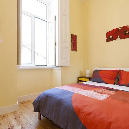 Unique 2 Bedroom Located Centeral Apartman *