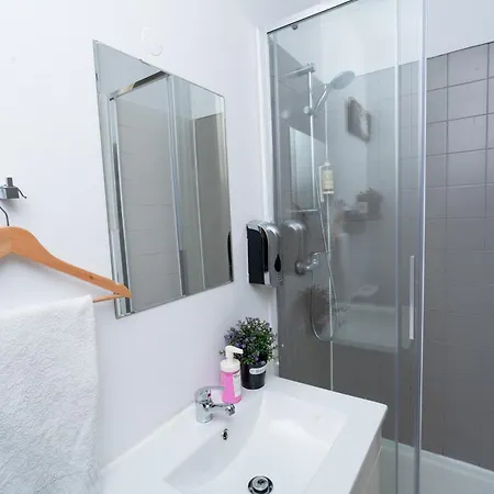 Lejlighed Large 2-bedroom Prime Location Lisboa